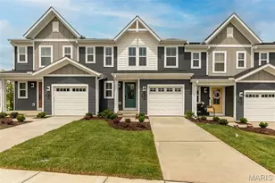 94 Mora Blvd, O'Fallon, MO 63368 - Photo 3