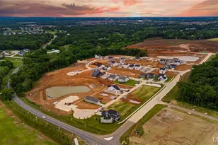 94 Mora Blvd, O'Fallon, MO 63368 - Photo 9