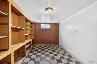 9406 Pattonwood Drive, Saint Louis, MO 63136 - Photo 27