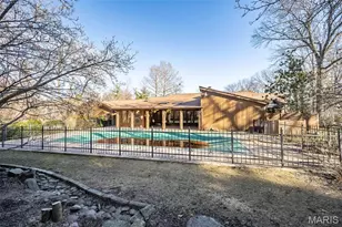 1673 Frontenac Woods Ln, Frontenac, MO 63131 - Photo 33
