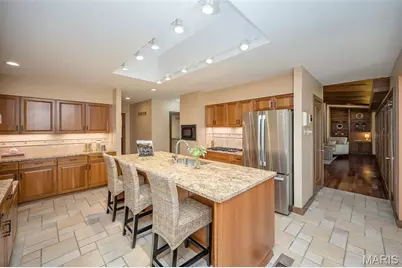 1673 Frontenac Woods Lane, Frontenac, MO 63131 - Photo 11