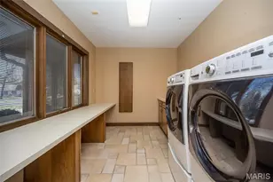 1673 Frontenac Woods Ln, Frontenac, MO 63131 - Photo 23