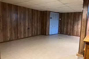 9227 Guthrie Ave, Saint Louis, MO 63134 - Photo 21