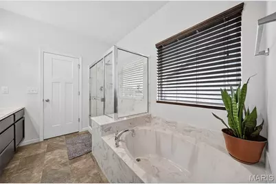 417 San Antonio Drive, Moscow Mills, MO 63362 - Photo 25