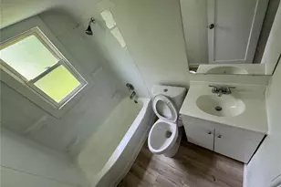 9815 Vickie Pl, Saint Louis, MO 63136 - Photo 5