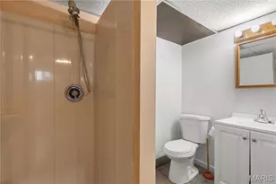 2370 Indiancup Dr, Florissant, MO 63033 - Photo 13