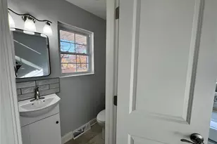 1505 Rosewood Dr, Jefferson City, MO 65101 - Photo 13