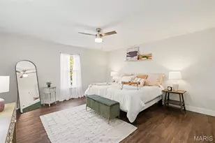 3037 Southoaks Pl, Saint Louis, MO 63129 - Photo 9