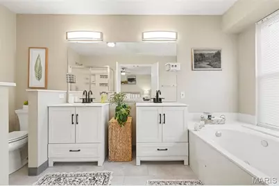 3037 Southoaks Place, Saint Louis, MO 63129 - Photo 11