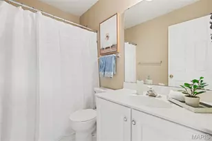 3037 Southoaks Pl, Saint Louis, MO 63129 - Photo 21