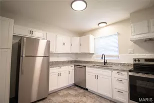 7240 Balson Ave, University City, MO 63130 - Photo 9