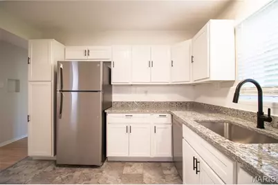 7240 Balson Avenue #2F, University City, MO 63130 - Photo 11