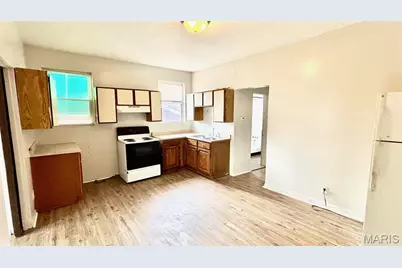 3829 S Compton Avenue #A, Saint Louis, MO 63118 - Photo 3