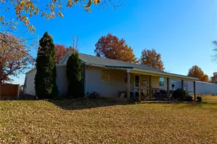 41372 Eisenhower Trail, Perry, MO 63462 - Photo 3