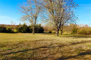 41372 Eisenhower Trail, Perry, MO 63462 - Photo 21