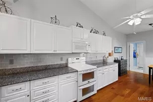 149 Shaelah Ct, Weldon Spring, MO 63304 - Photo 7