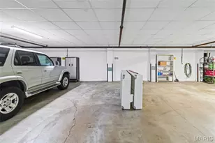 200 Ambridge Ct, Chesterfield, MO 63017 - Photo 47