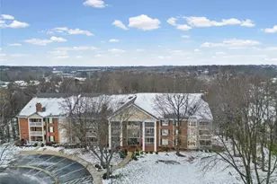 200 Ambridge Ct, Chesterfield, MO 63017 - Photo 53