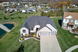 487 Cambridge Manor Dr, Wentzville, MO 63385 - Photo 3