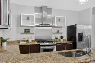 4100 Forest Park Ave, Saint Louis, MO 63108 - Photo 11