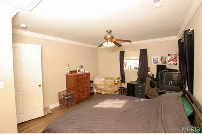 513 S 2nd Street, Pacific, MO 63069 - Photo 11