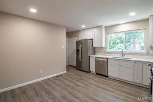 1358 Green Mist Dr, Fenton, MO 63026 - Photo 7