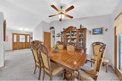 320 Constitution Avenue, De Soto, MO 63020 - Photo 15