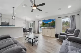 120 Dark Horse Ct, Wentzville, MO 63385 - Photo 5