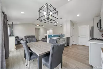 120 Dark Horse Court, Wentzville, MO 63385 - Photo 9