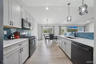 120 Dark Horse Ct, Wentzville, MO 63385 - Photo 13