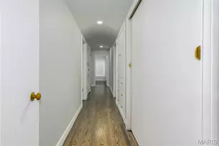 18 Country Aire Dr, Saint Louis, MO 63131 - Photo 35