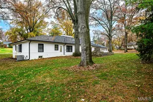 18 Country Aire Dr, Saint Louis, MO 63131 - Photo 67