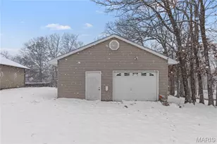 213 Lincoln Ln, Winfield, MO 63389 - Photo 11