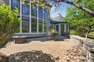 10600 Country View Dr, Creve Coeur, MO 63141 - Photo 63