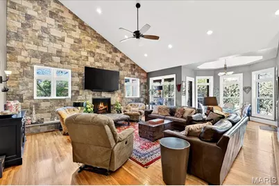 10600 Country View Drive, Creve Coeur, MO 63141 - Photo 23