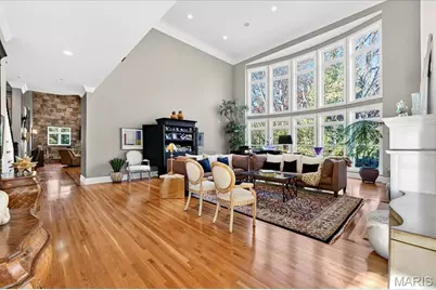 10600 Country View Drive, Creve Coeur, MO 63141 - Photo 11