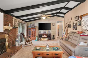 1641 Lake Shore Dr, Robertsville, MO 65066 - Photo 7