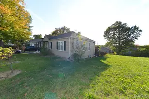 6127 Shillington Dr, Saint Louis, MO 63134 - Photo 19