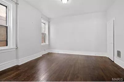 4220-4222 Cleveland Avenue, Saint Louis, MO 63110 - Photo 9