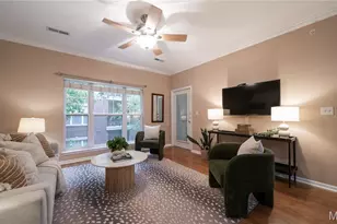 1251 Strassner Dr, Brentwood, MO 63144 - Photo 3