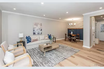 804 Edgar Road, Saint Louis, MO 63119 - Photo 9