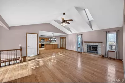 1040 Apricot Drive, Saint Charles, MO 63301 - Photo 7