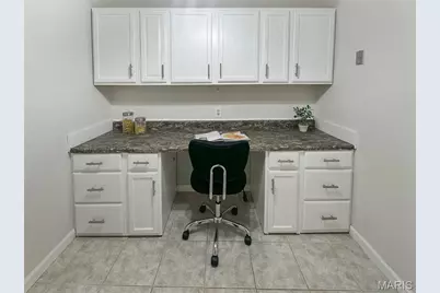 5457 Mild Drive, Oakville, MO 63129 - Photo 17