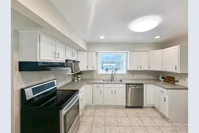 5457 Mild Drive, Oakville, MO 63129 - Photo 11