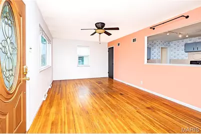 9518 Cote Brilliante Avenue, Saint Louis, MO 63114 - Photo 5