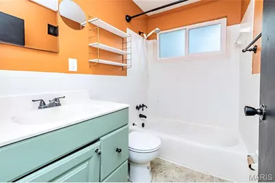 9518 Cote Brilliante Avenue, Saint Louis, MO 63114 - Photo 13