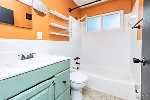 9518 Cote Brilliante Ave, Saint Louis, MO 63114 - Photo 13