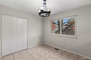 1936 Rule Ave, Maryland Heights, MO 63043 - Photo 9