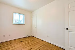 6720 Cherryvale Dr, Hazelwood, MO 63042 - Photo 15