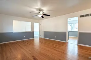 6720 Cherryvale Dr, Hazelwood, MO 63042 - Photo 7